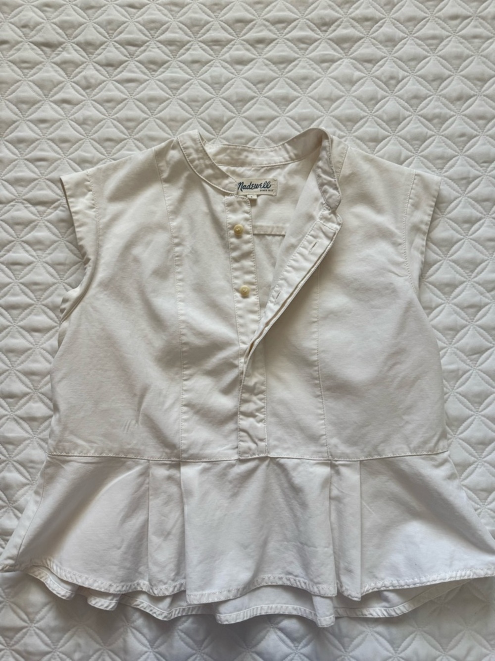 Madewell White Hidden Button Placket Sleeveless Pleated Peplum Top Size 2 - Picture 16 of 16